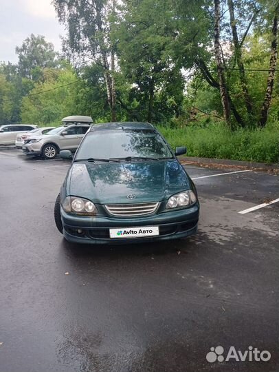 Toyota Avensis 1.8 AT, 1998, 574 000 км