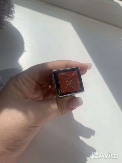 Помада Estee Lauder