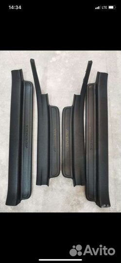 Накладки порога внутренние Toyota avensis t25