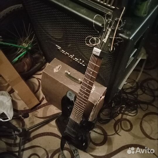 Восьмиструнная электрогитара Ibanez RG8