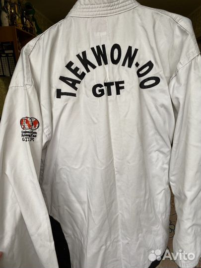 Добок для тхэквондо (кимоно, форма для занятий)