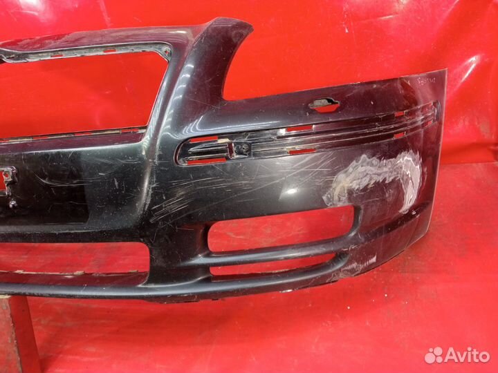 Бампер передний Toyota Avensis 2 2003-2006