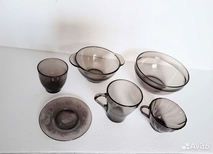 Посуда черное стекло