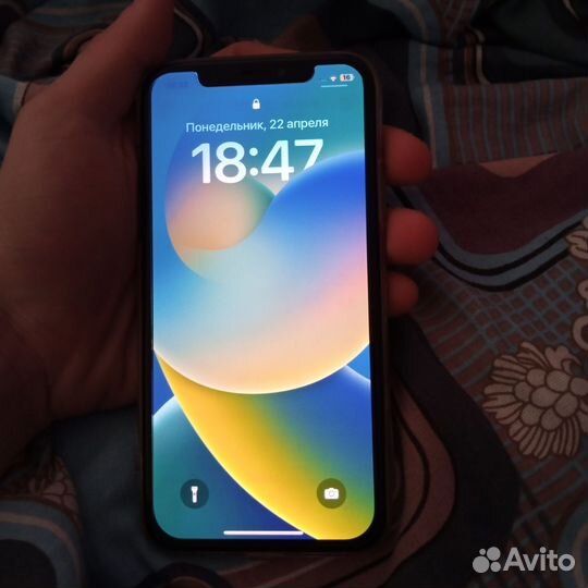 iPhone X, 64 ГБ