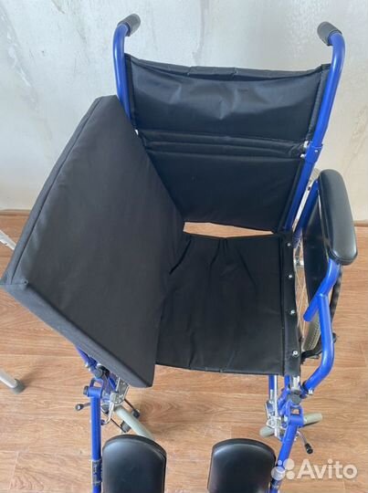 Коляска инвалидная