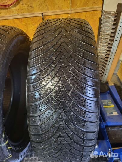 Kumho Solus 4S HA32 SUV 235/55 R18 104V