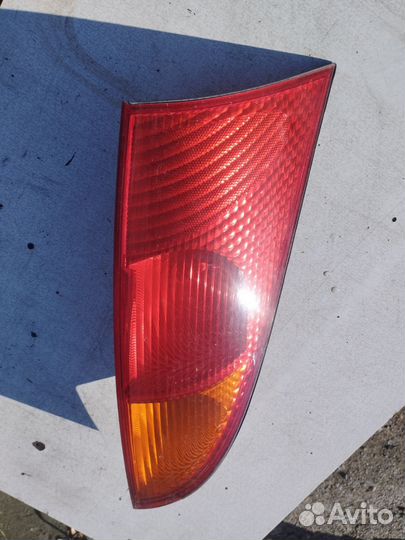 Фонарь задний правый Ford focus I форд фокус 1