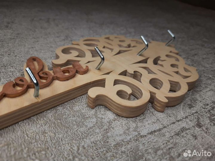 Ключница настенная из дерева