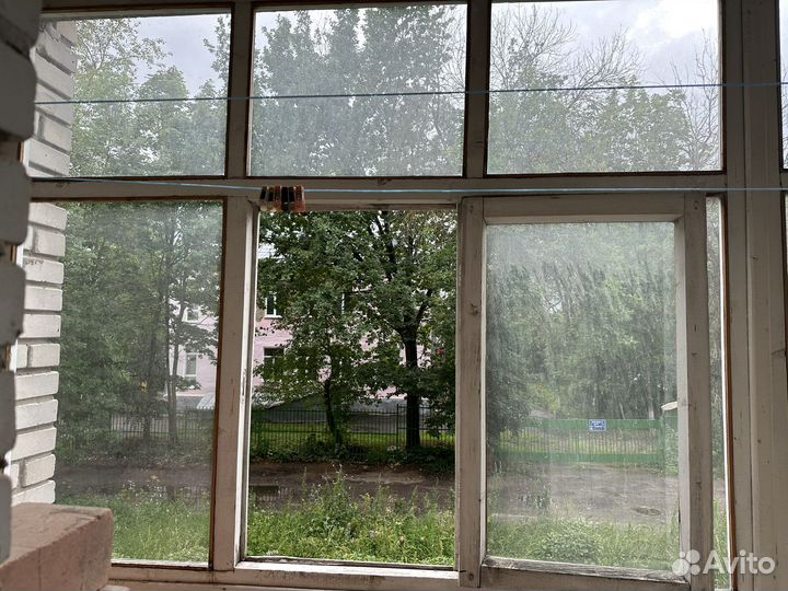 Деревянные окна со стеклами бу бесплатно
