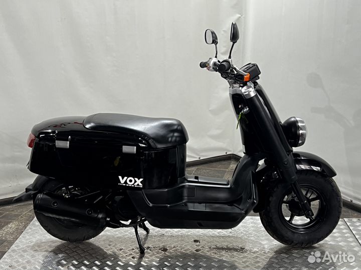 Скутер Yamaha VOX