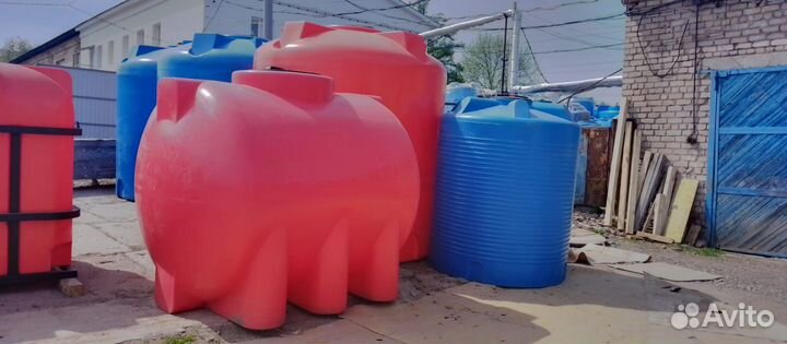 Бак/емкость пластиковый