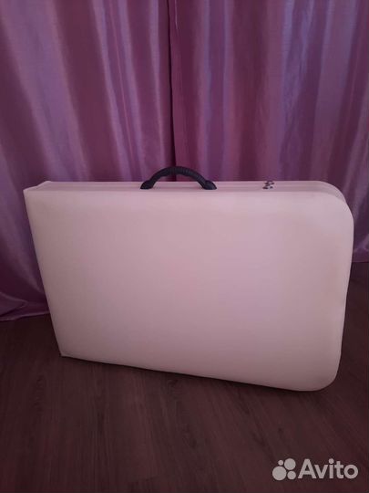 Кушетка косметологическая