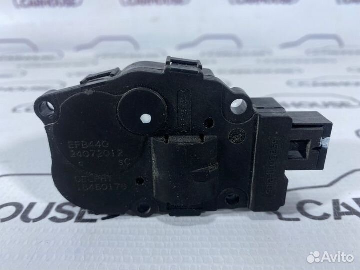 Моторчик заслонки печки Volkswagen Touareg NF