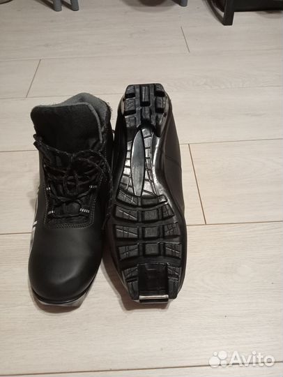 Лыжные ботинки 41 размер spine