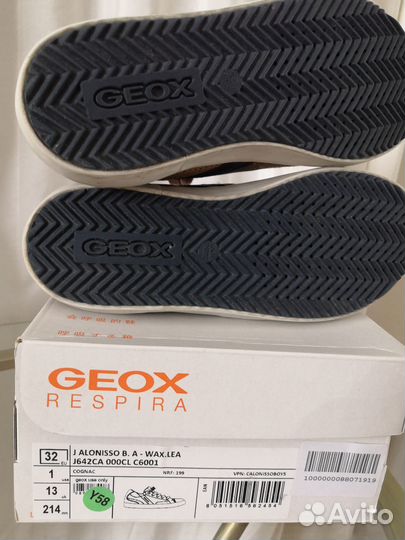 Кроссовки Geox 32 р. новые кожа