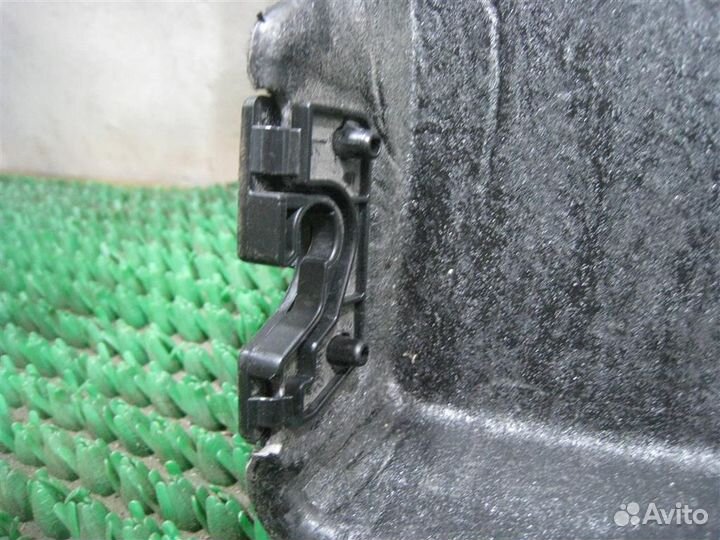 Полка багажника Mazda 3 (BL) 2010