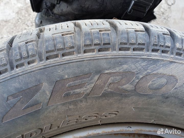 Pirelli Ice Zero 185/65 R15