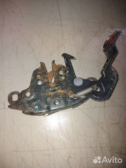 Замок капота Nissan Almera N16