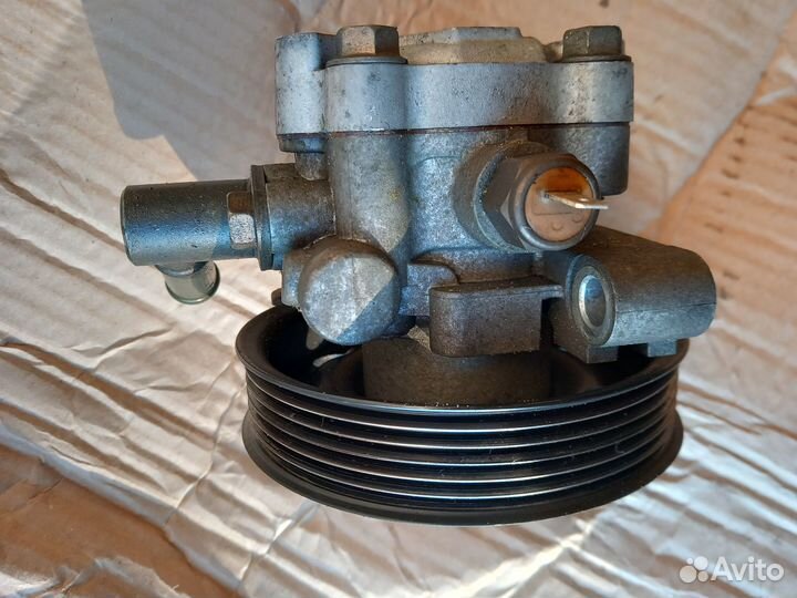 Ford Escape Tribute 2.3л гидроусилитель e18132650a