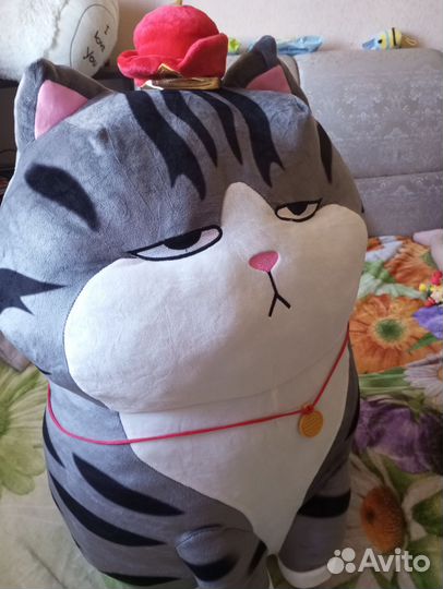 Плюшевый кот