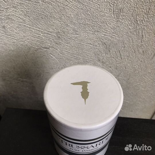 Парфюмерная вода Trussardi Pure Jasmine