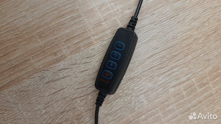 Кольцевая лампа 26 см со штативом