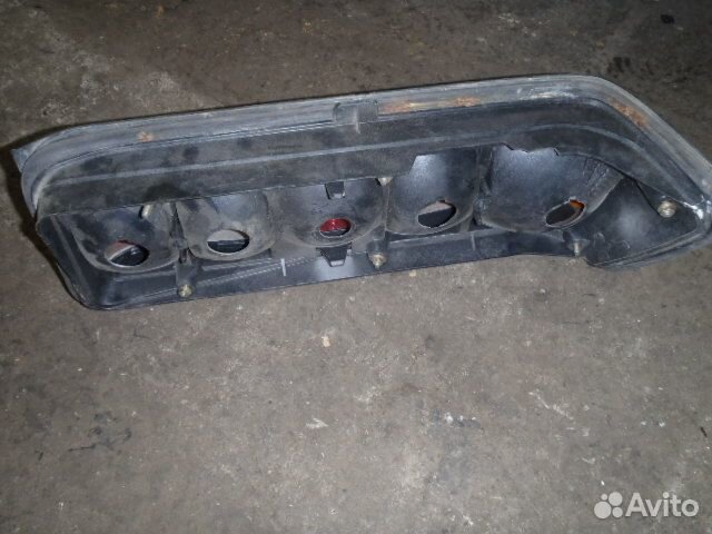 Фонарь задний W201