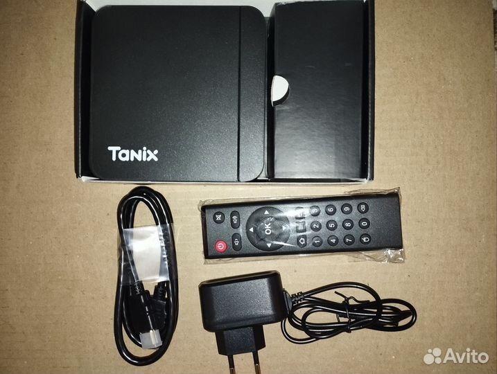 SMART Box Tanix W2 4/32
