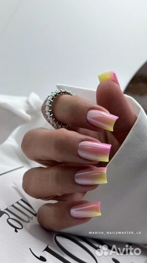 Мастер маникюра