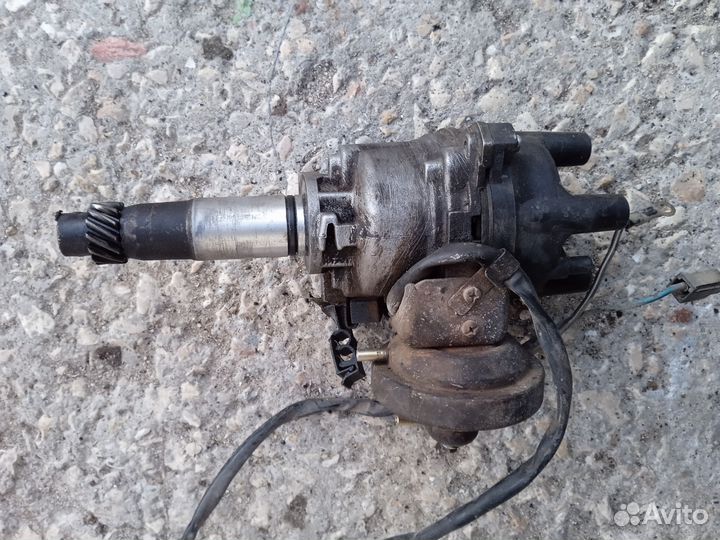 Трамблёр Мазда 626 GD 2.0 бензин