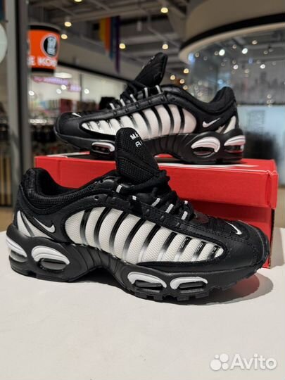 Кроссовки Nike Air Max tailwind 4