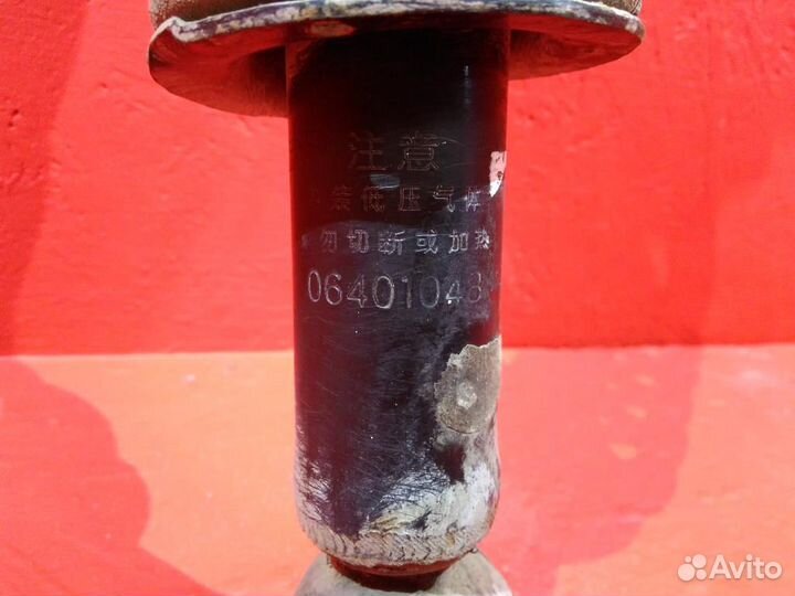 Амортизатор задний Джили Эмгранд