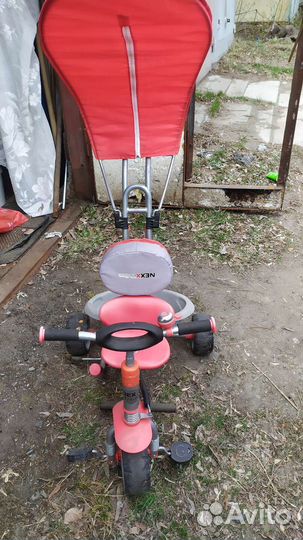 Трехколесный велосипед
