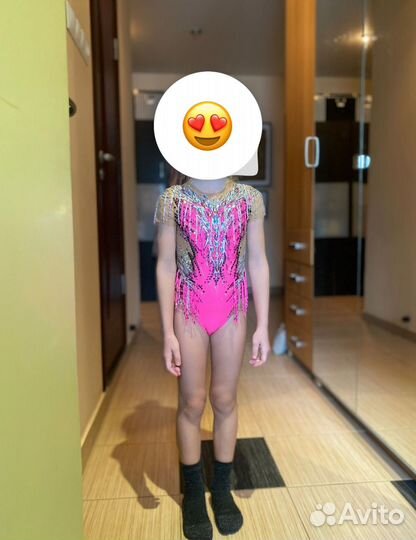 Продам гимнастический купальник