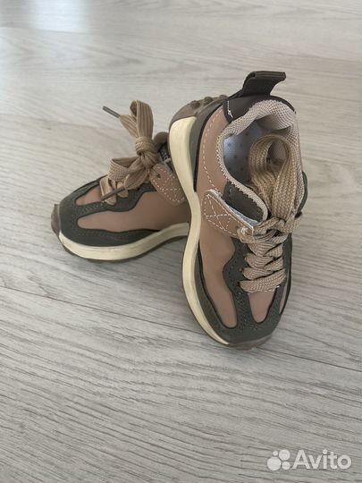 Кроссовки детские для девочки 22 размер