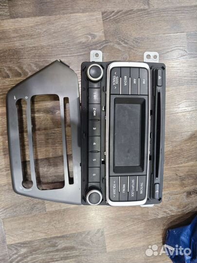 Штатная магнитола Kia Rio 3 Рестайлинг