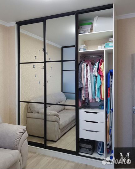 Шкаф встроенный