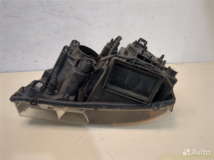 Фара (передняя) Volvo XC90, 2005