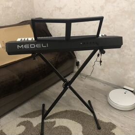 Синтезатор medeli M221L