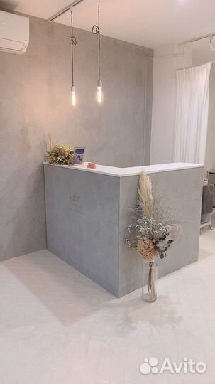 Стойка ресепшн