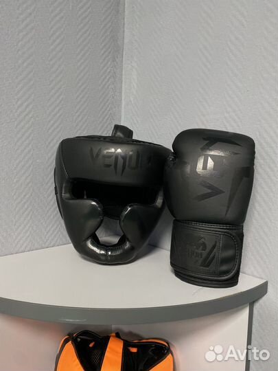 Защитный шлем для бокса