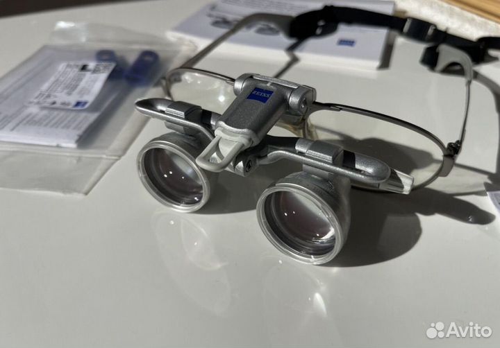 Бинокуляры Carl Zeiss EyeMag SMART