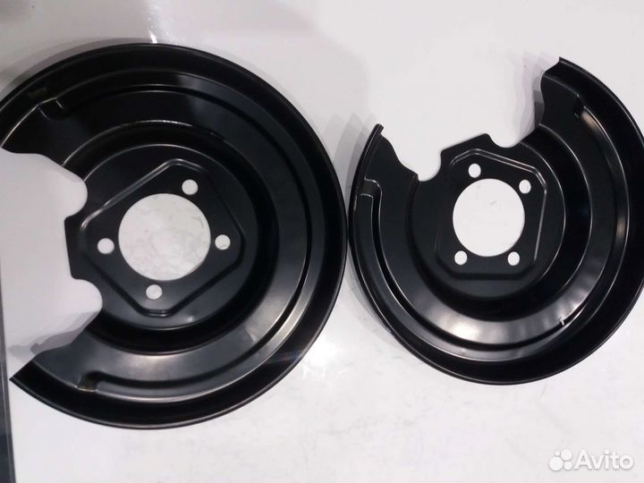 Щиток тормозного диска