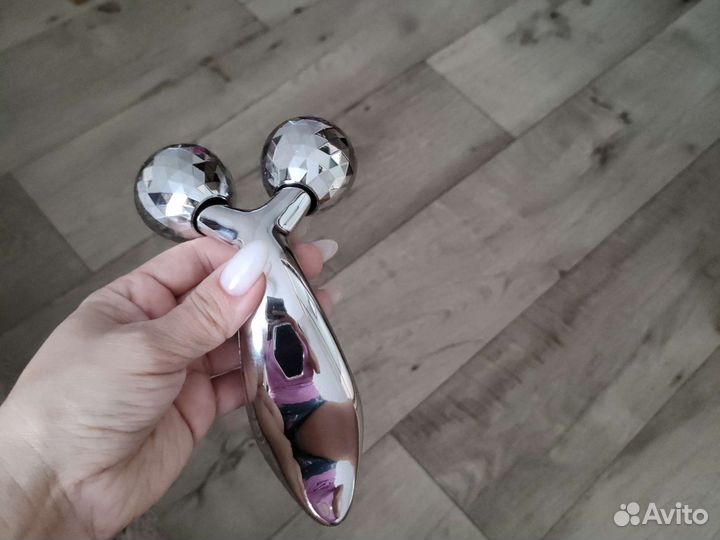 Массажер молекула для лица и тела