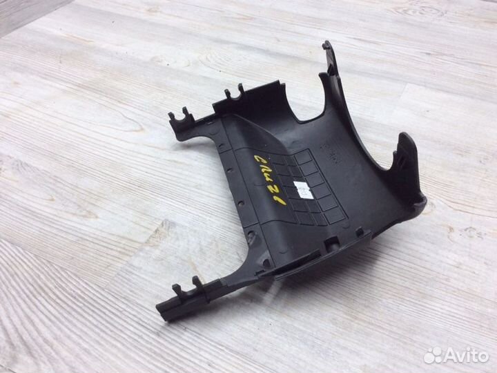 Кожух рулевой колонки верхний Chevrolet Cruze