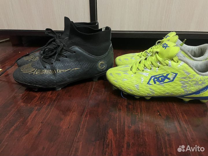 Футбольные бутсы