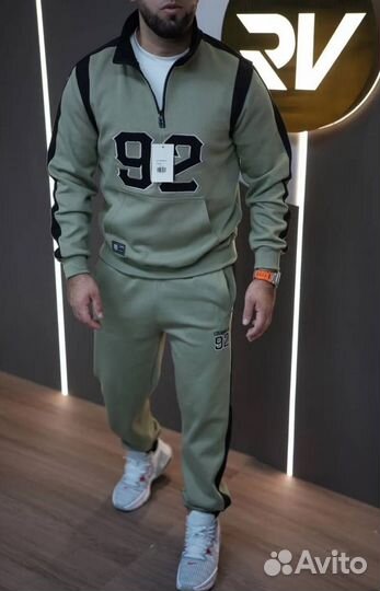 Спортивный костюм мужской