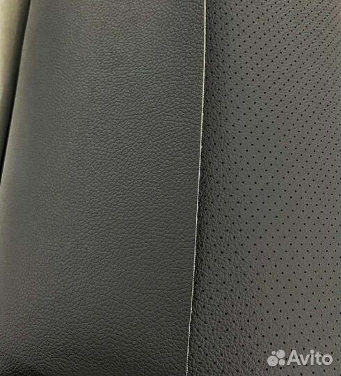 Оригинальная обивка, материал Mercedes-Benz