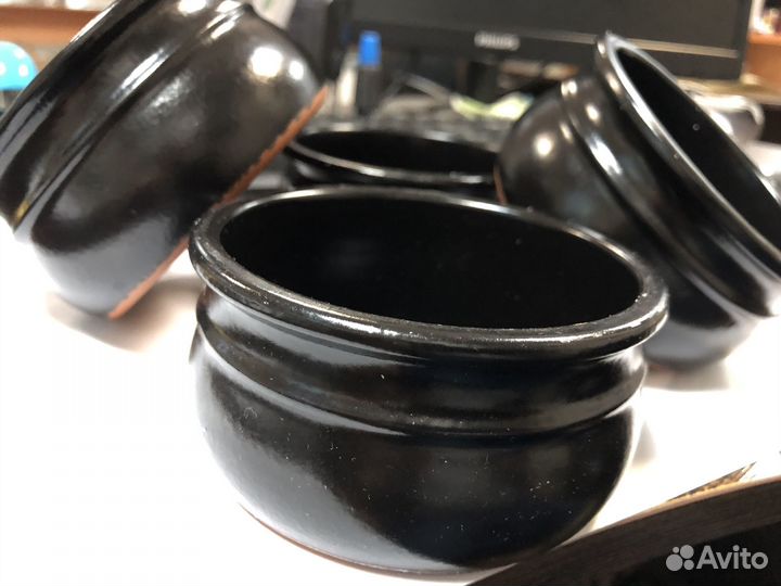 Керамические горшочки и стаканчики