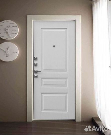 Дверь входная серая метал шумо-изоляция